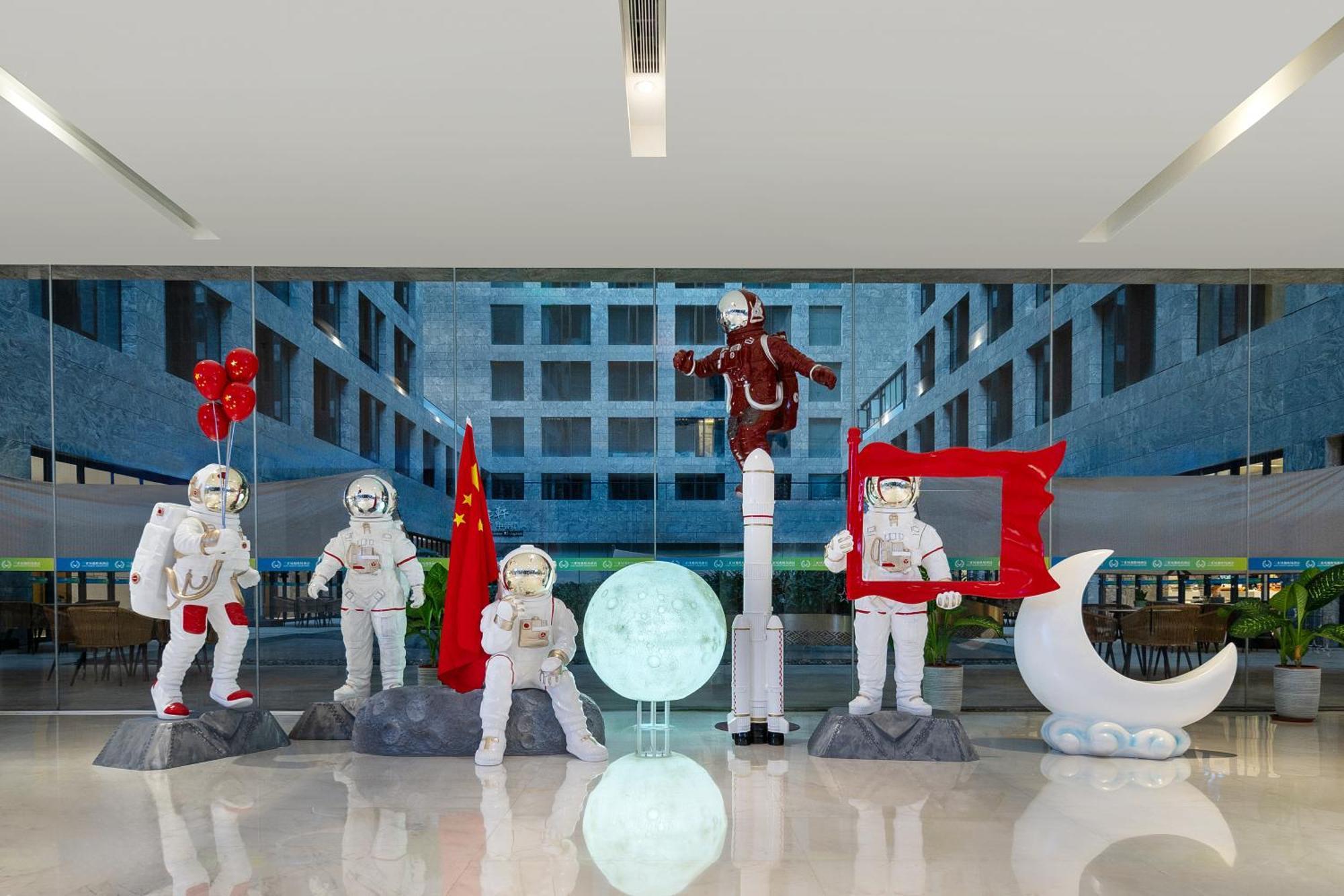 Sanya Phoenix Airport Hotel Esterno foto